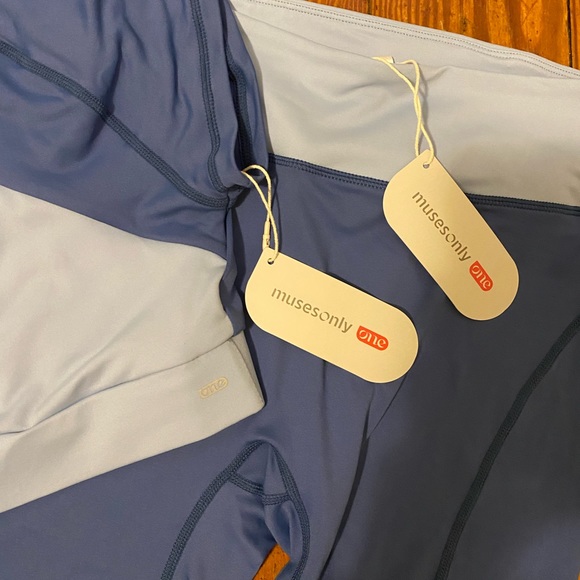 museonly one blue biker short set - Picture 3 of 6